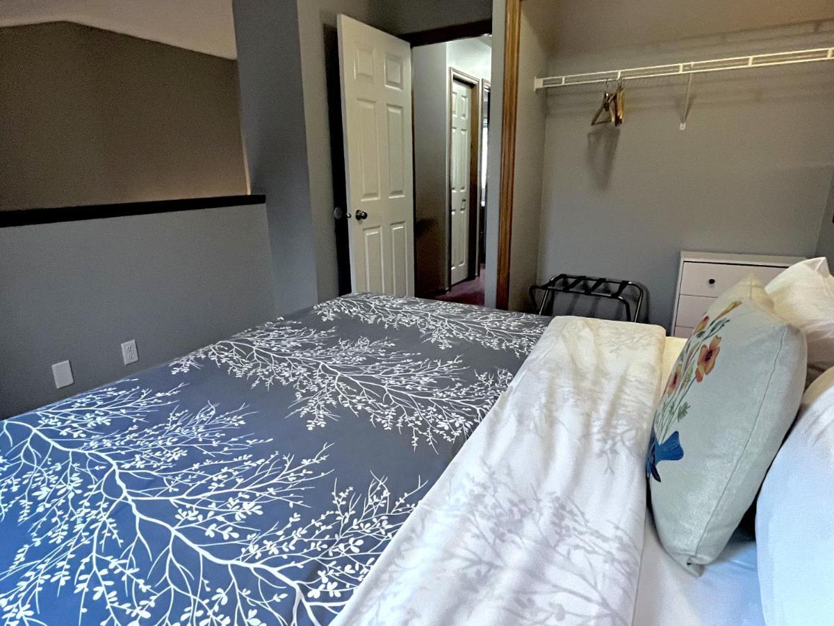 Canadian Rockies Chalets Canmore Zewnętrze zdjęcie