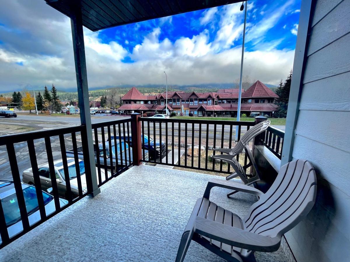 Canadian Rockies Chalets Canmore Zewnętrze zdjęcie