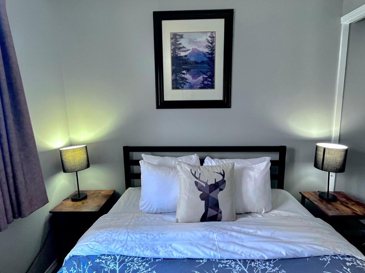 Canadian Rockies Chalets Canmore Zewnętrze zdjęcie